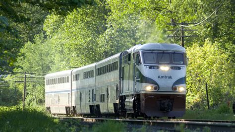 amtrak northeast regional status.